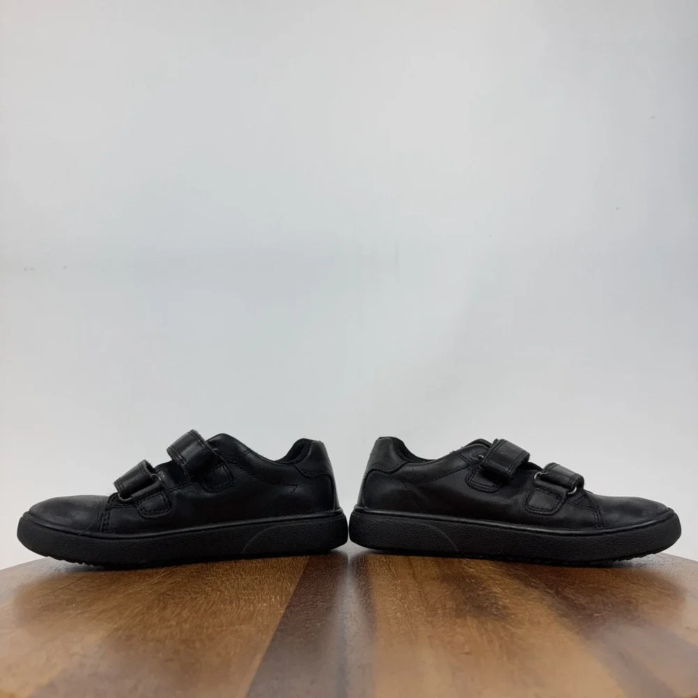 Big Kids Geox Theleven Black Leather Comfort‎ Casual Low Sneakers Size 1 Y GUC